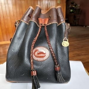 Dooney and Bourke Pebble grain bucket purse